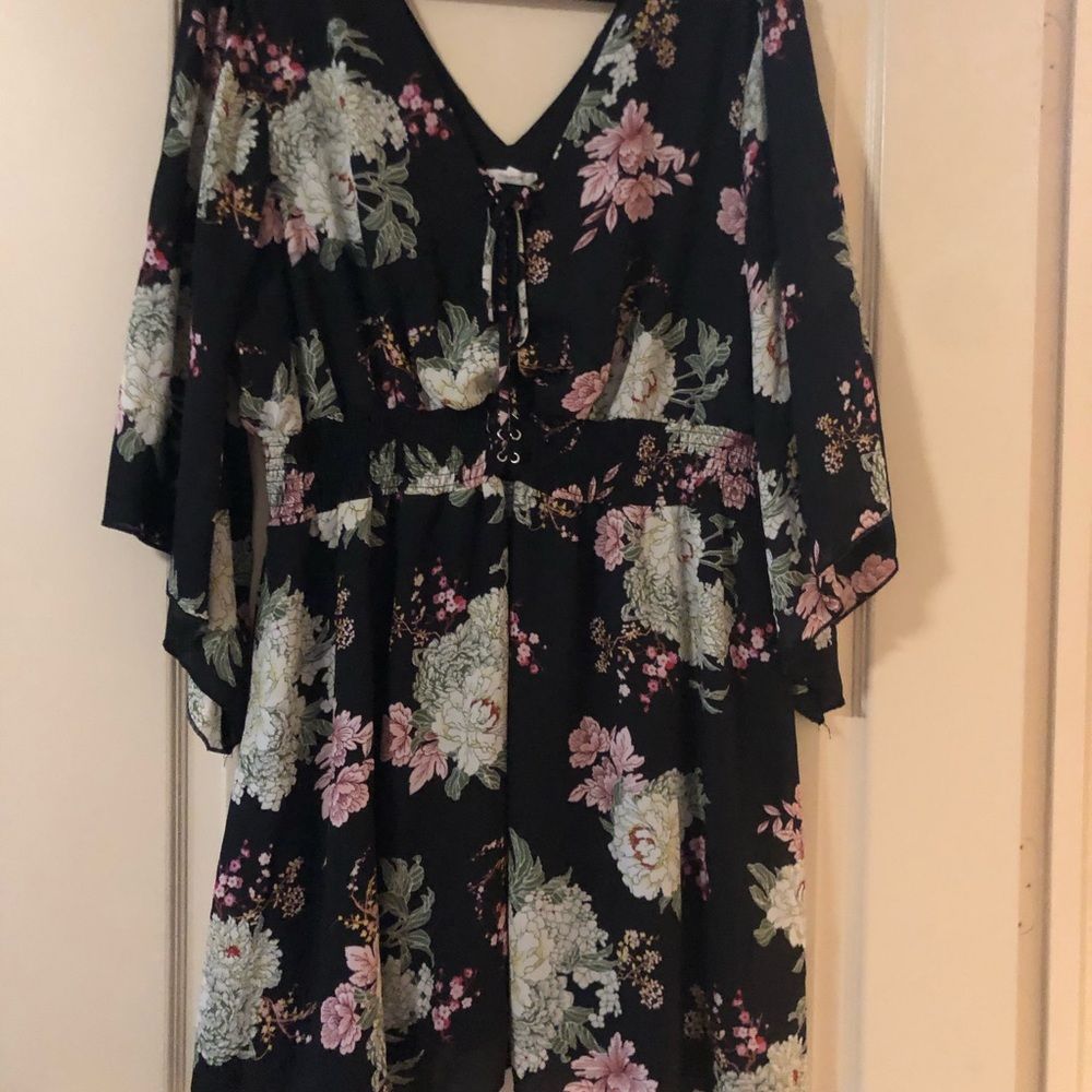 Floral kimono sleeve dress